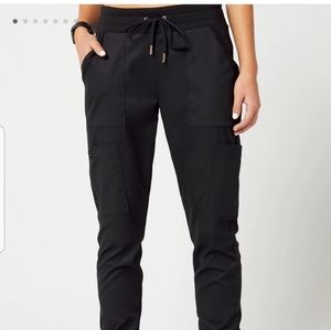 Jaanuu Jogger Scrub Pants